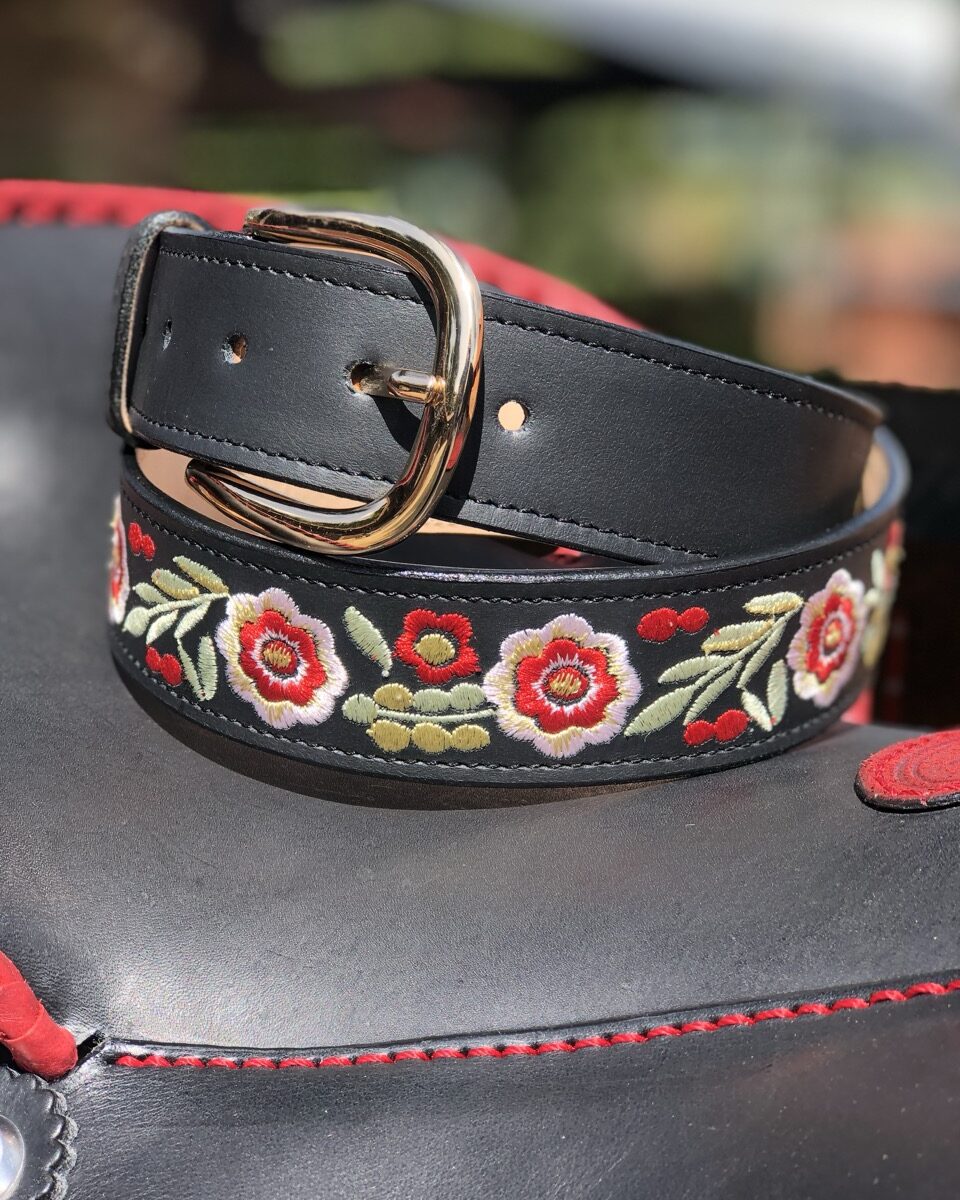 Cinturón Bordado para Dama